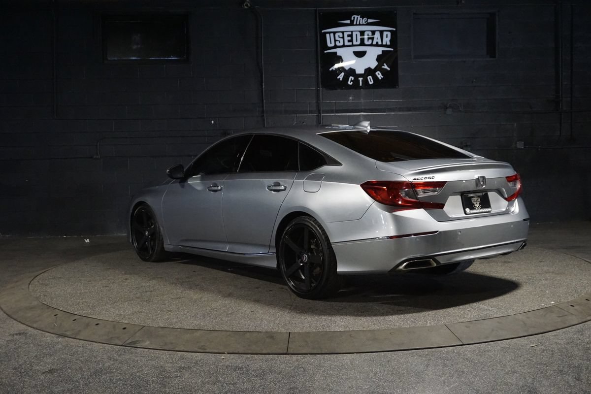 Used 2021 Honda Accord Touring image 4