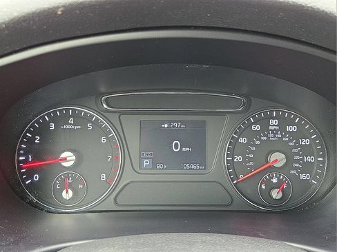 Used 2019 Kia Sorento FWD w/ LX Convenience Package image 23