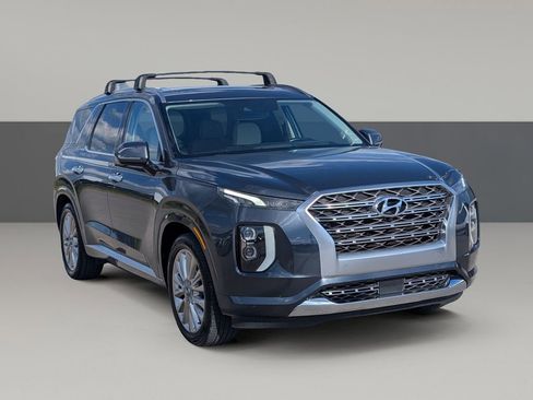 Used 2020 Hyundai Palisade Limited FWD image 2