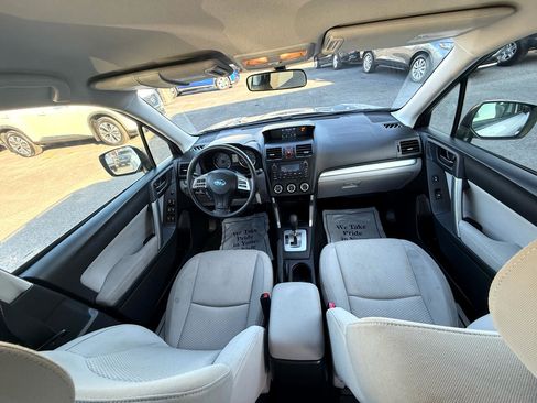 Used 2015 Subaru Forester 2.5i w/ Alloy Wheel Package image 18