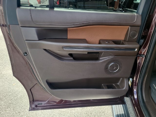 Used 2024 Ford Expedition Max King Ranch AWD/4WD image 13