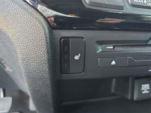 Used 2022 Honda Pilot Touring image 23