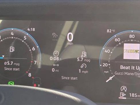 New 2026 Volkswagen Tiguan SE R-Line image 11