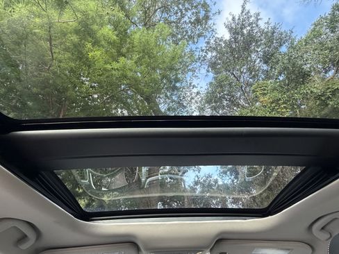 Used 2017 Nissan Murano Platinum w/ Platinum Technology Package FWD image 37