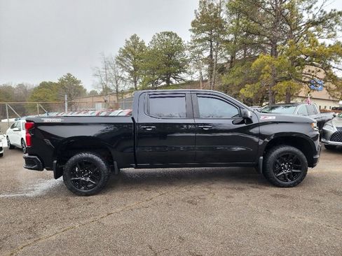Used 2021 Chevrolet Silverado 1500 LT Trail Boss w/ Convenience Package II image 6