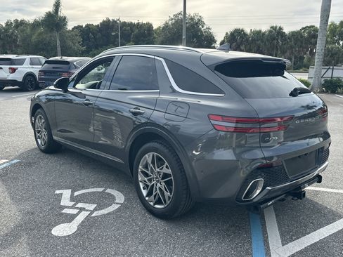 Certified 2022 Genesis GV70 2.5T w/ Advanced Package image 9