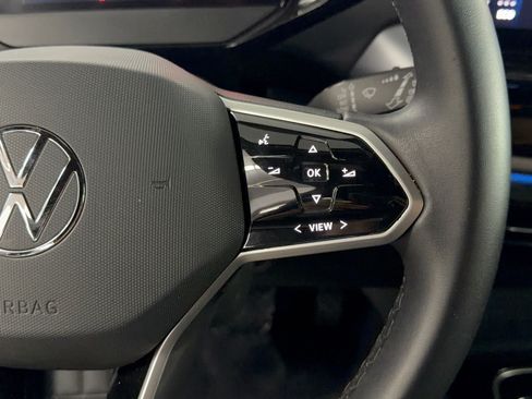 Used 2024 Volkswagen ID.4 2WD image 19