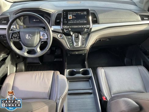 Used 2018 Honda Odyssey Touring image 47