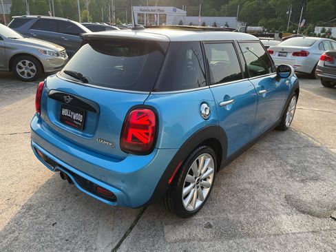 Used 2019 MINI Cooper S w/ Premium Package FWD image 4