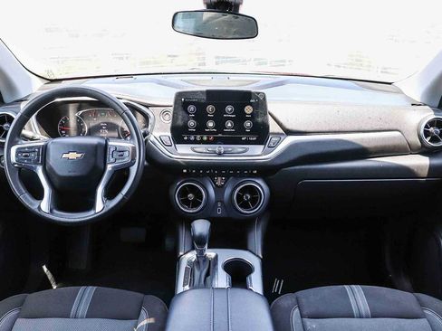 Used 2023 Chevrolet Blazer LT FWD image 12