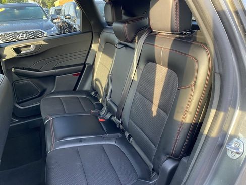 Used 2025 Ford Escape ST-Line image 23