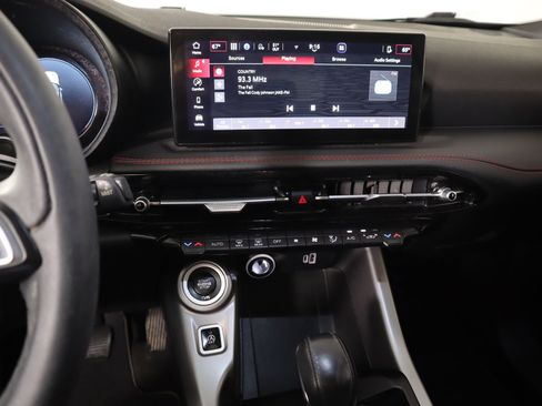 Used 2024 Dodge Hornet GT image 5