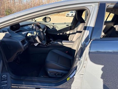 New 2026 Toyota Prius Limited image 34