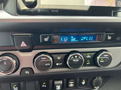 Certified 2019 Toyota Tacoma TRD Off-Road w/ TRD Premium Off Road Package image 20