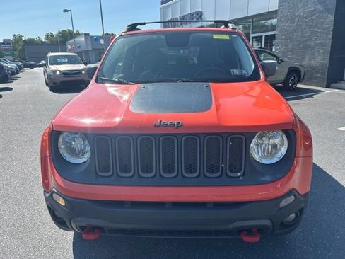 Used 2015 Jeep Renegade Trailhawk AWD/4WD image 9