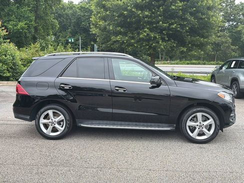 Used 2018 Mercedes-Benz GLE 350 w/ Premium 1 Package image 8