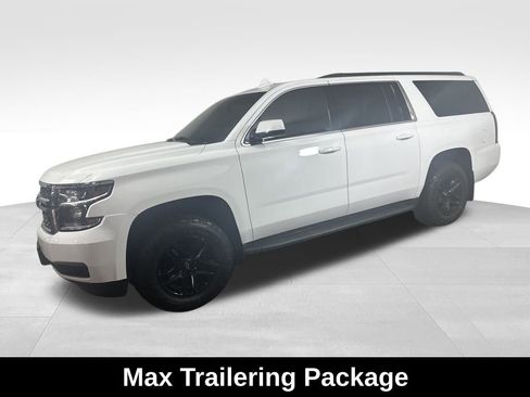 Used 2018 Chevrolet Suburban LT w/ Max Trailering Package AWD/4WD image 6