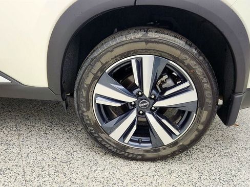 Used 2023 Nissan Rogue SL w/ SL Premium Package AWD/4WD image 9