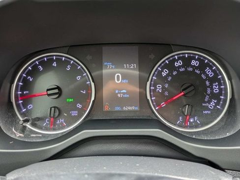 Used 2019 Toyota RAV4 XLE Premium w/ Cold Weather Package AWD/4WD image 29