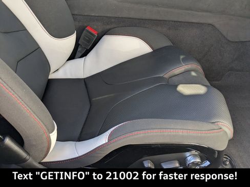 Used 2023 Chevrolet Corvette Stingray Premium Cpe w/ Z51 Performance Package image 20