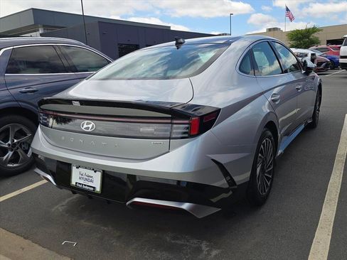 New 2026 Hyundai Sonata SEL FWD image 9
