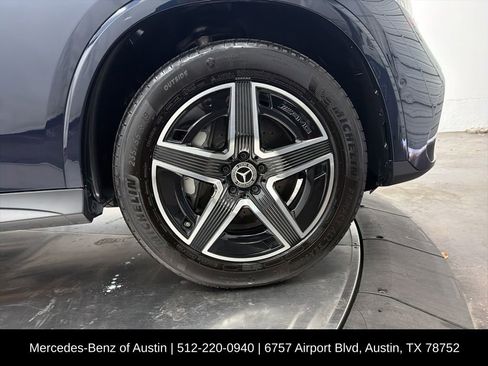 Used 2024 Mercedes-Benz GLC 300 4MATIC image 10