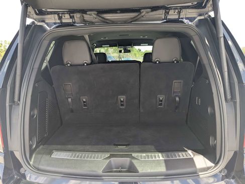 Used 2022 Chevrolet Tahoe RST RWD image 15