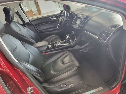 Used 2018 Ford Edge Titanium w/ Ford Safe & Smart Package image 13