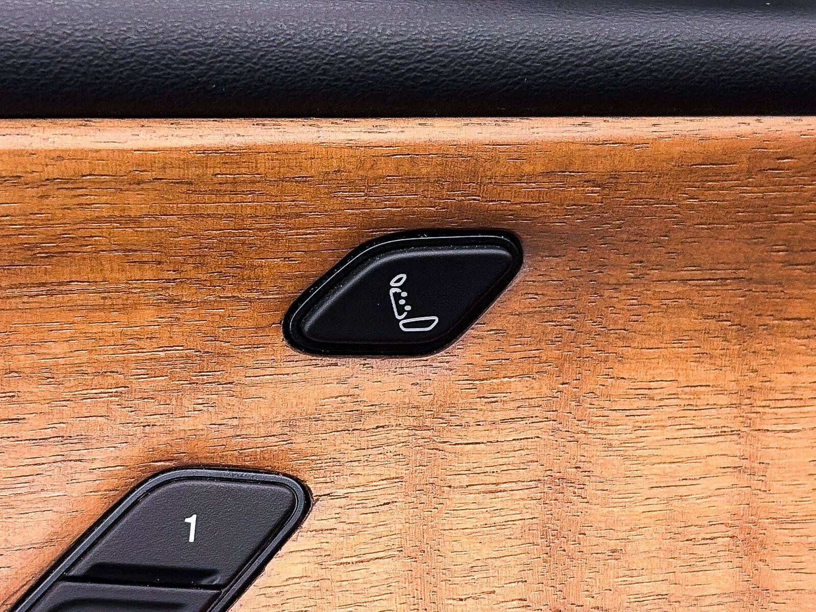 Used 2022 Jeep Grand Cherokee Summit AWD/4WD image 21