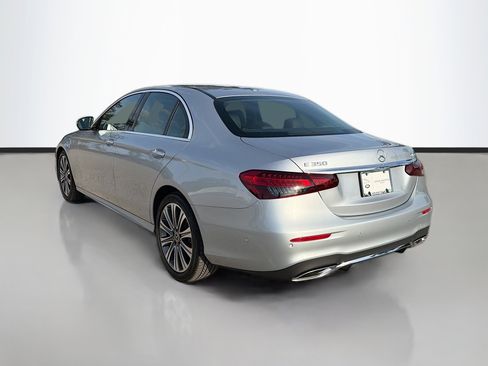 Used 2023 Mercedes-Benz E 350 4MATIC Sedan image 3