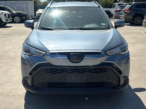 Used 2024 Toyota Corolla Cross AWD Hybrid image 2