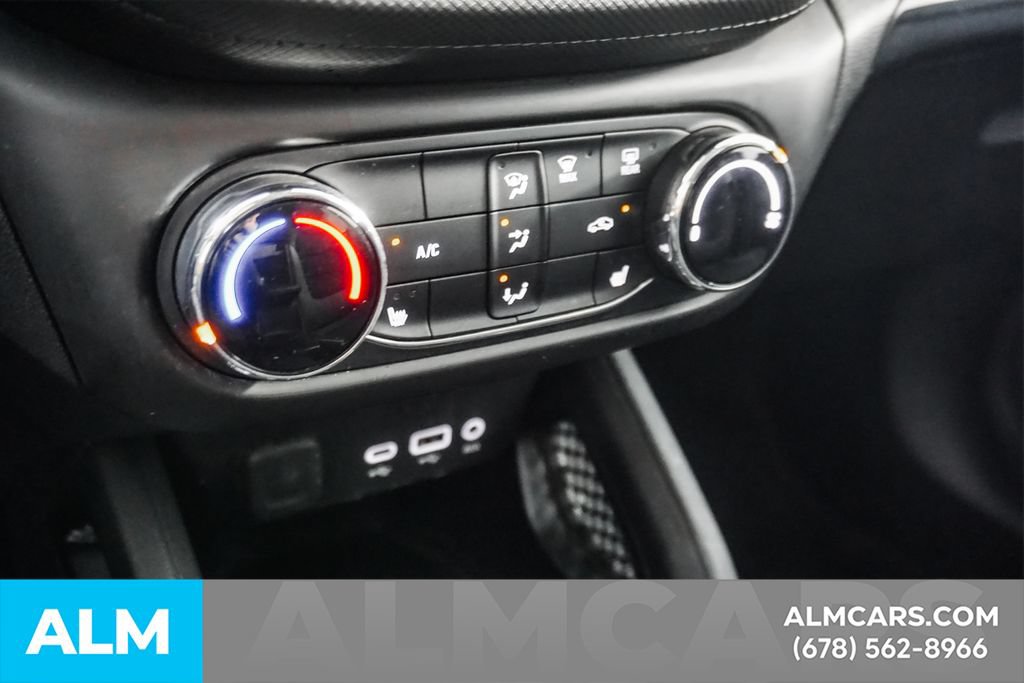 Used 2023 Chevrolet TrailBlazer LT FWD image 38