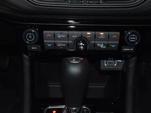 New 2026 Jeep Compass Limited image 15