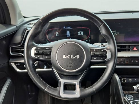 Used 2023 Kia Sportage EX AWD/4WD image 12