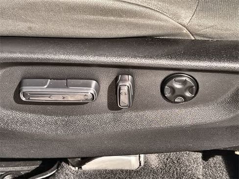 Certified 2020 Honda CR-V EX image 31