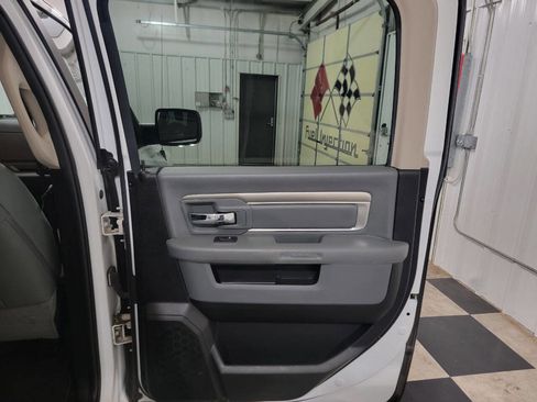 Used 2019 RAM 1500 Big Horn image 17