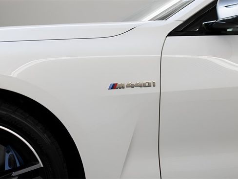 Used 2023 BMW M440i Coupe w/ Premium Package image 25