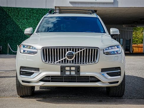 Used 2020 Volvo XC90 T8 Inscription image 4
