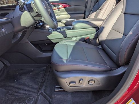 New 2026 Chevrolet Traverse Z71 w/ Enhanced Driving Package image 11