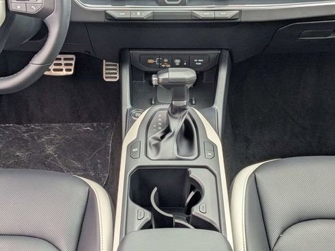 New 2025 Kia K4 GT-Line Turbo image 18