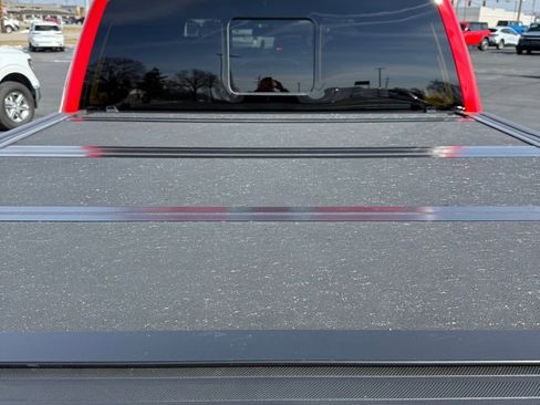 Used 2022 Ford F150 Lariat w/ Equipment Group 502A High image 8