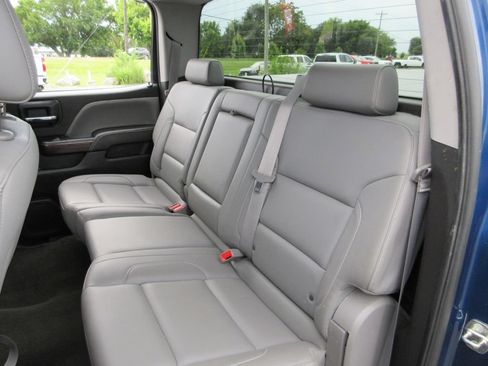Used 2015 GMC Sierra 1500 SLT w/ SLT Crew Cab Value Package AWD/4WD image 23