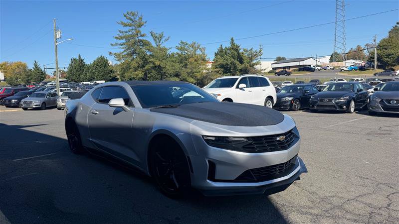 Used 2019 Chevrolet Camaro LT RWD image 3