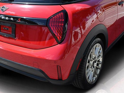 Used 2025 MINI Cooper S image 14
