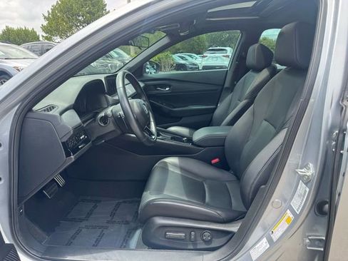 Used 2023 Honda Accord Sport image 11