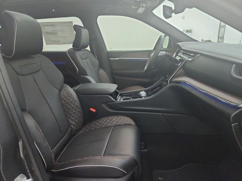 New 2025 Jeep Grand Cherokee L Summit w/ Obsidian Package image 35