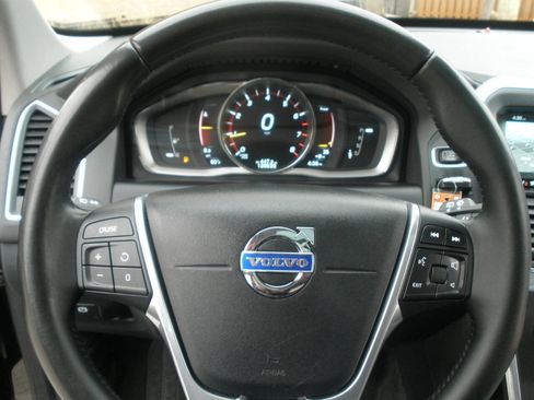 Used 2016 Volvo XC60 T5 Premier FWD image 30