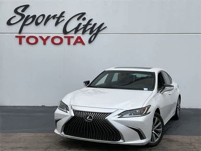 Used 2021 Lexus ES 350 w/ Accessory Package 2