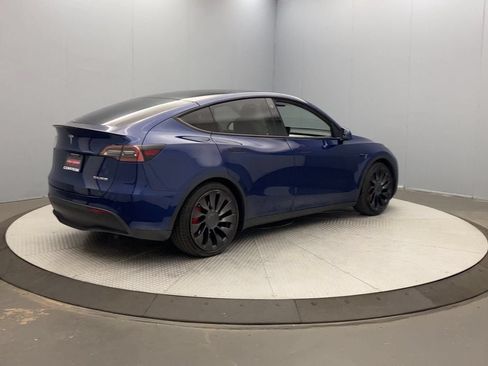 Used 2022 Tesla Model Y Performance AWD/4WD image 5