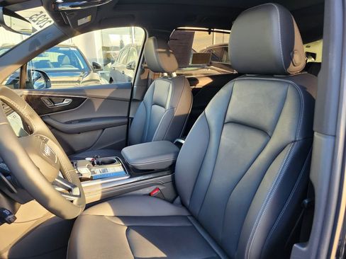 Used 2025 Audi Q7 3.0T Premium Plus w/ Premium Plus Package image 10